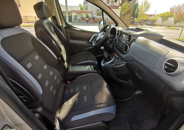 Citroen Berlingo cena 25900 przebieg: 173783, rok produkcji 2009 z Krzeszowice małe 154